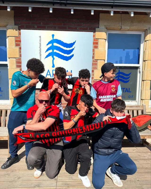 International support for the 🍒. Great to see and wonderful that our latest group from Dos Hermanos got the chance to visit the @afcb stadium and shop today.